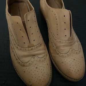 Tan Oxford